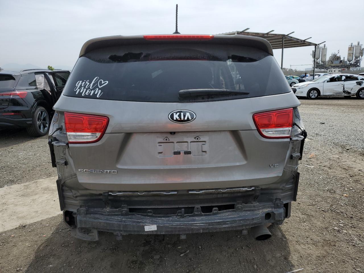 2016 Kia Sorento Lx vin: 5XYPG4A55GG107934