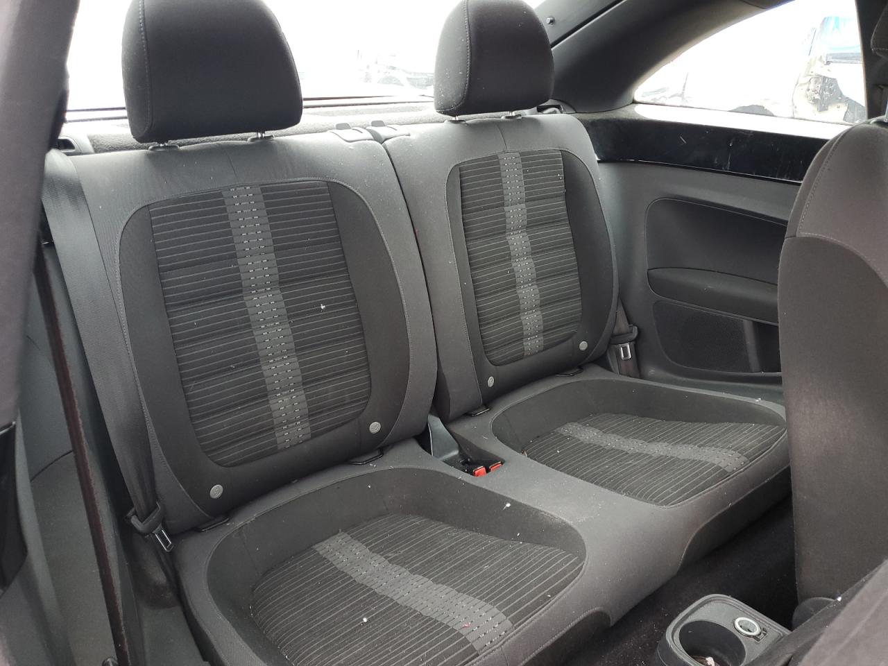 3VWVA7AT8CM619464 2012 Volkswagen Beetle Turbo