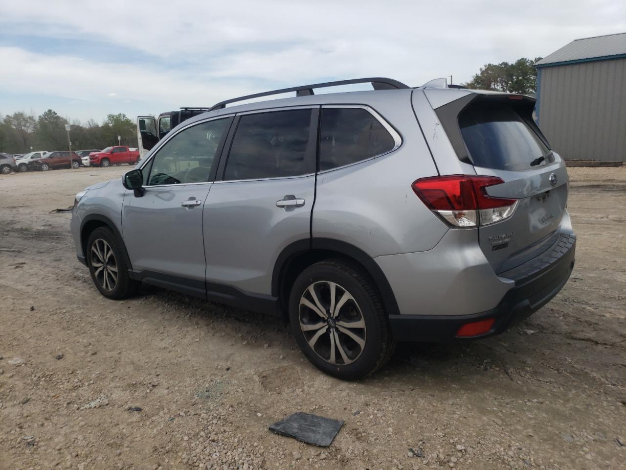 JF2SKAUC0KH532593 SUBARU FORESTER 2019
