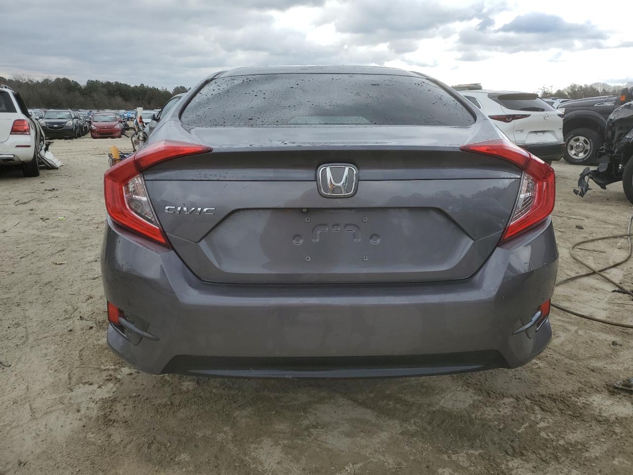 2HGFC2F55HH575798 HONDA CIVIC 2017