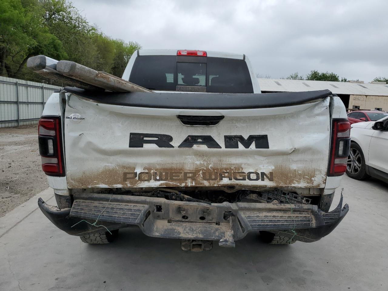 3C6TR5EJ8NG340704 RAM 2500 2022