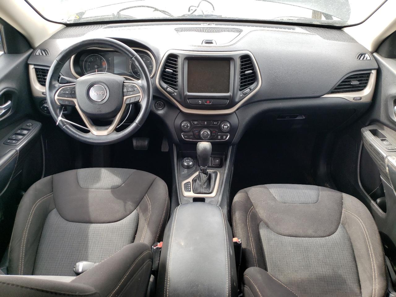 1C4PJMCB1GW252394 2016 Jeep Cherokee Latitude