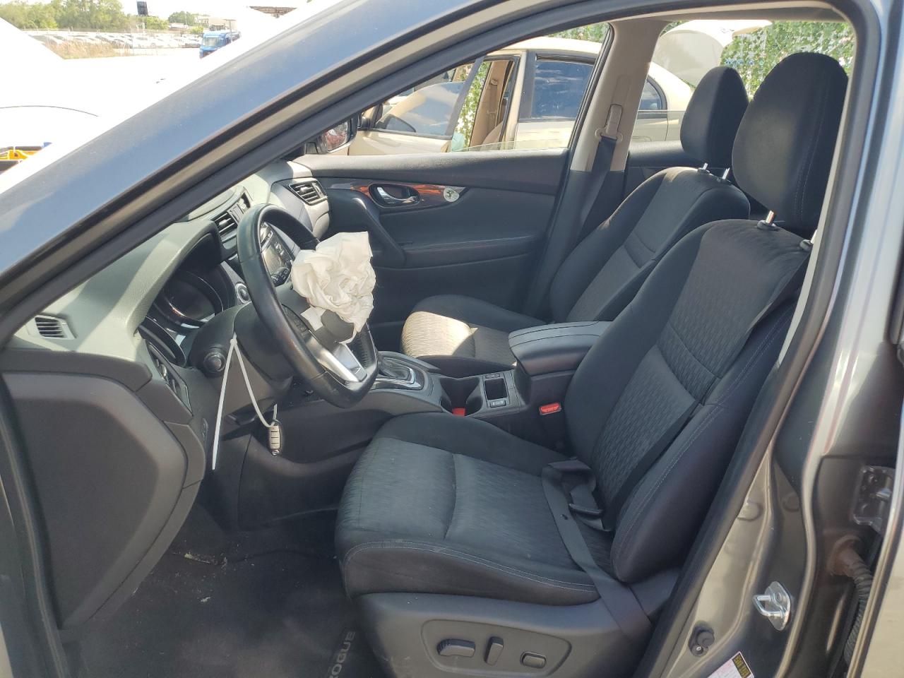 JN8AT2MTXHW142607 NISSAN ROGUE 2017