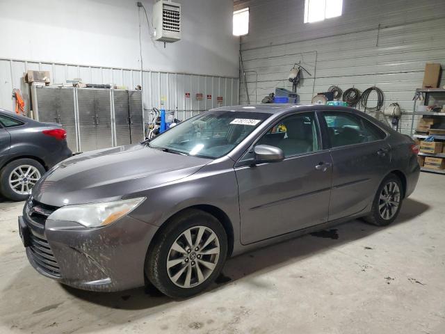 Lot #2455151423 2016 TOYOTA CAMRY LE salvage car