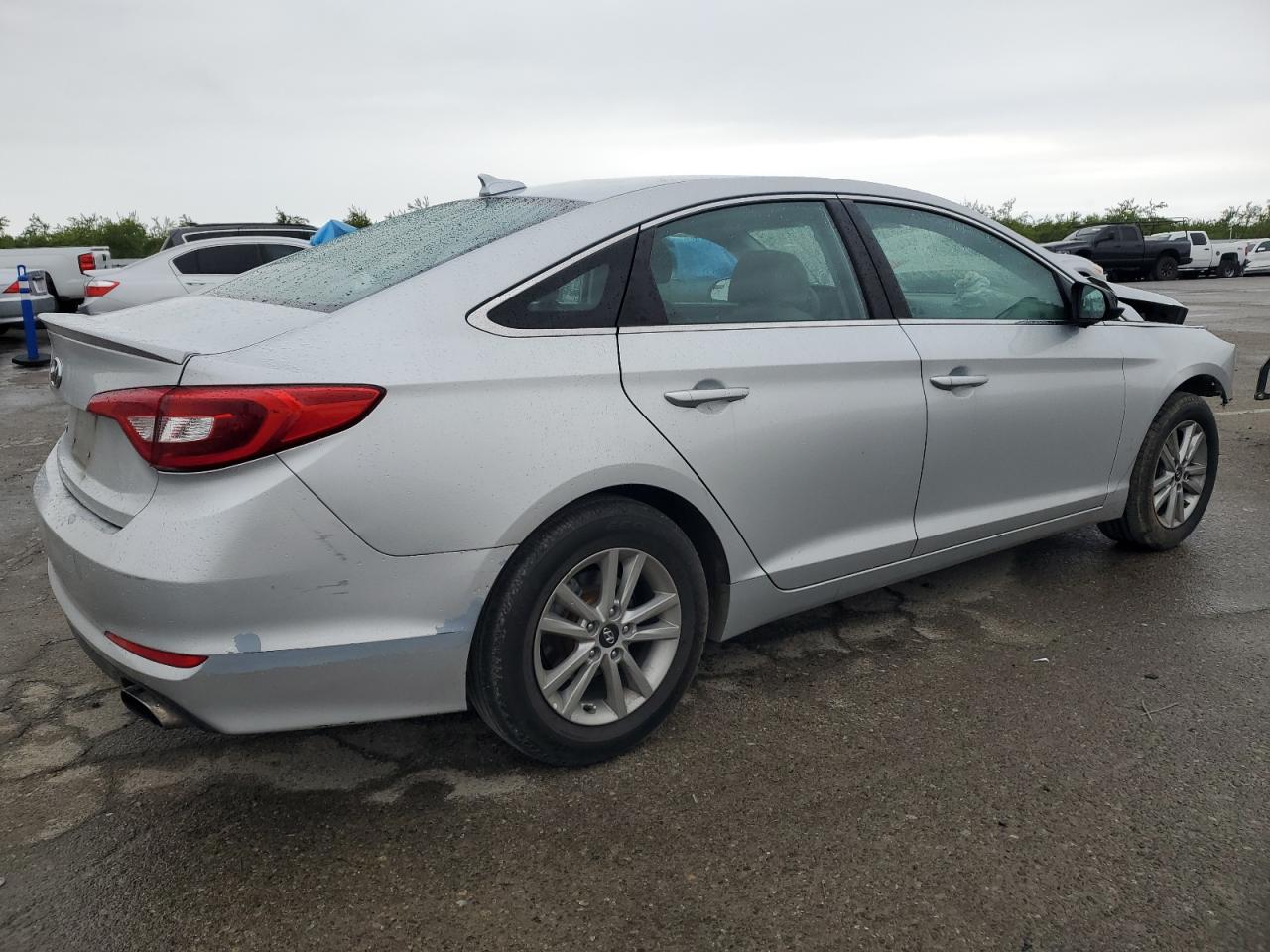 5NPE24AF7HH470695 2017 Hyundai Sonata Se