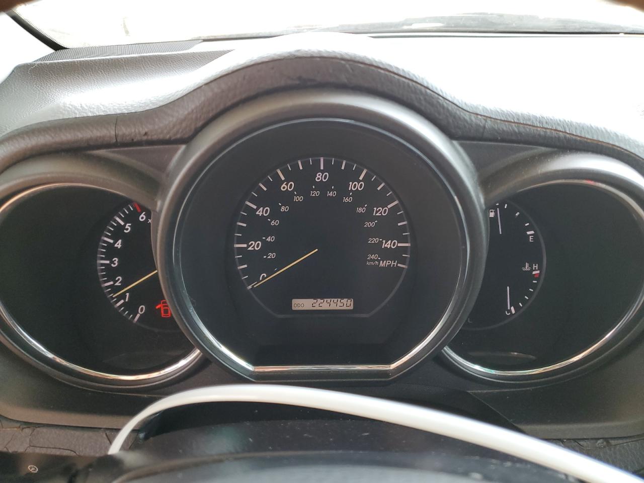 2T2HA31U45C073772 2005 Lexus Rx 330