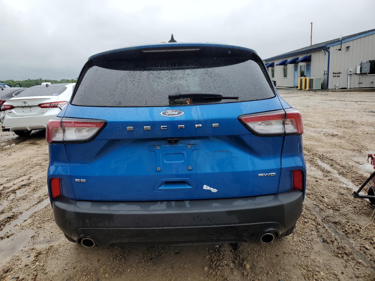 1FMCU9G67MUA31353 FORD ESCAPE 2021