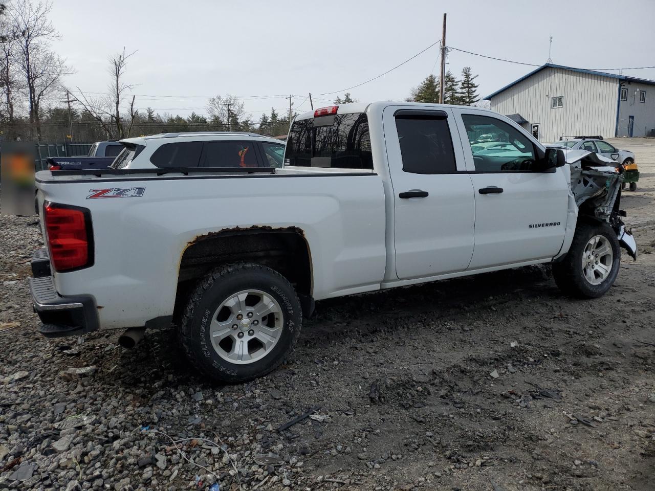 2014 Chevrolet Silverado K1500 Lt vin: 1GCVKREC9EZ417823