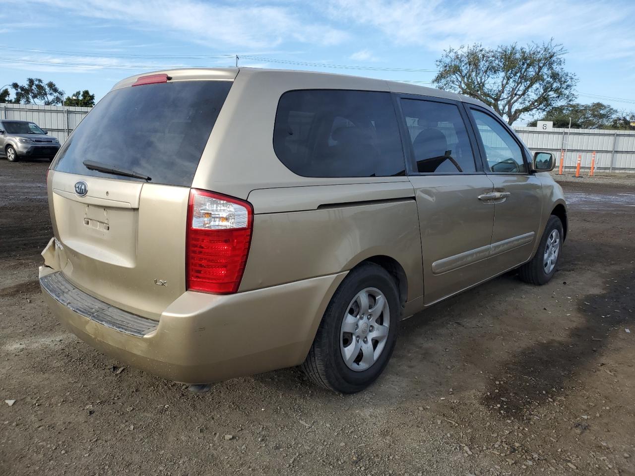 KNDMB233666061825 2006 Kia Sedona Ex