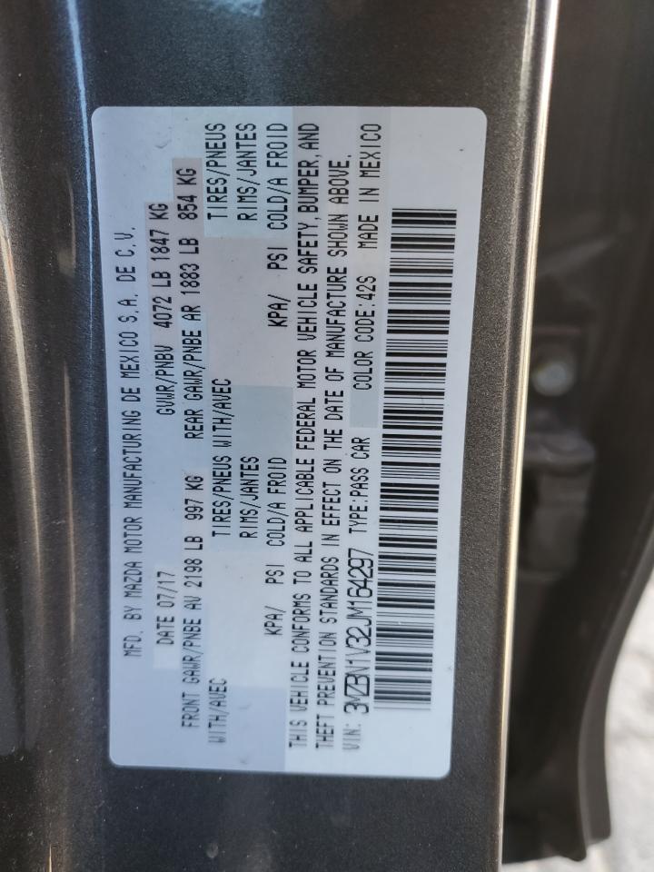 3MZBN1V32JM164297 2018 Mazda 3 Touring