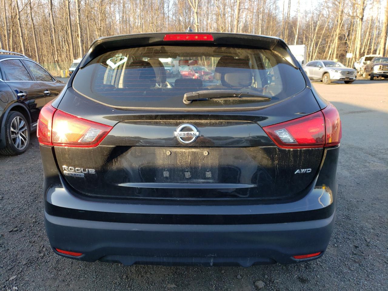 JN1BJ1CR6JW256313 NISSAN ROGUE 2018