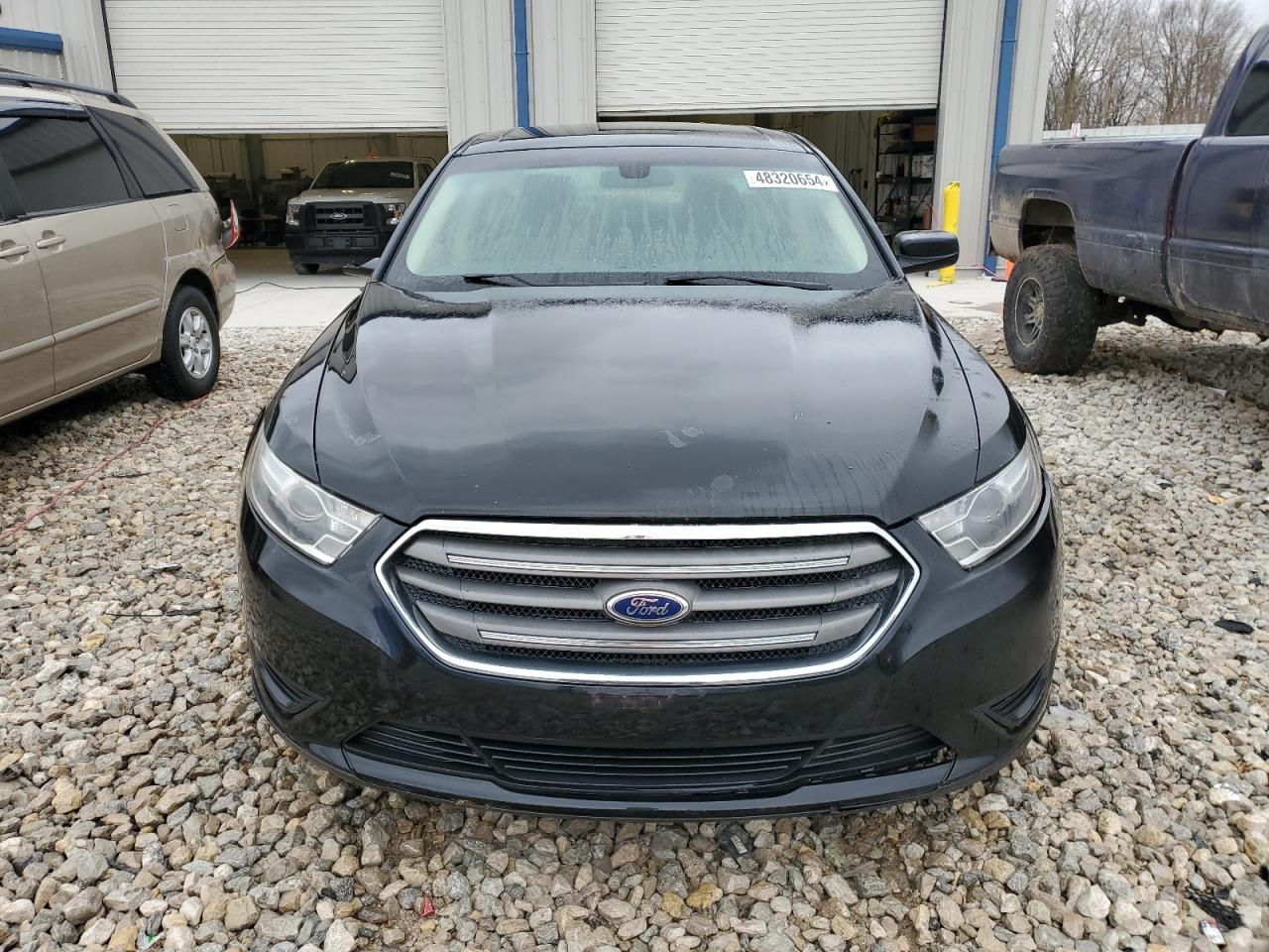 2014 Ford Taurus Se vin: 1FAHP2D96EG124085