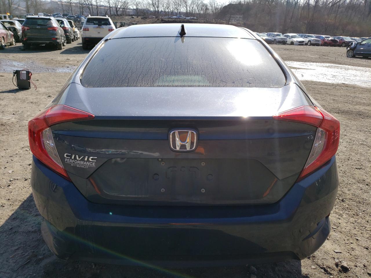 2017 Honda Civic Ex vin: 2HGFC2F87HH530629