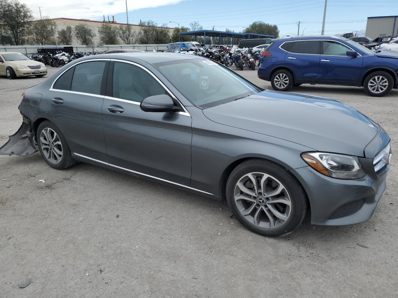 55SWF4JB5HU222156 2017 Mercedes-Benz C 300