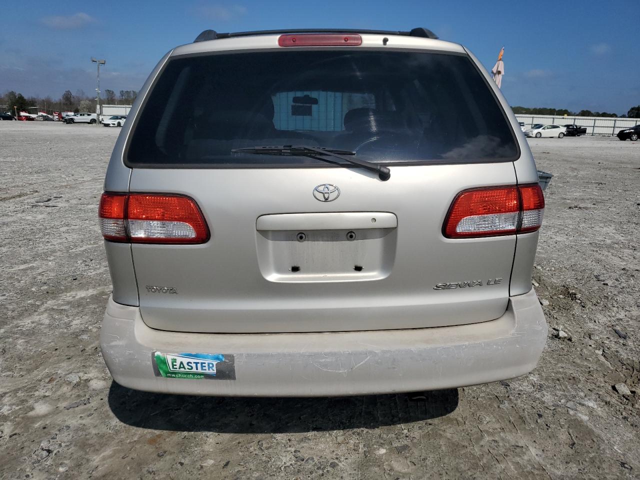 4t3zf13c12u475835 4T3ZF13C12U475835 2002 Toyota Sienna Le