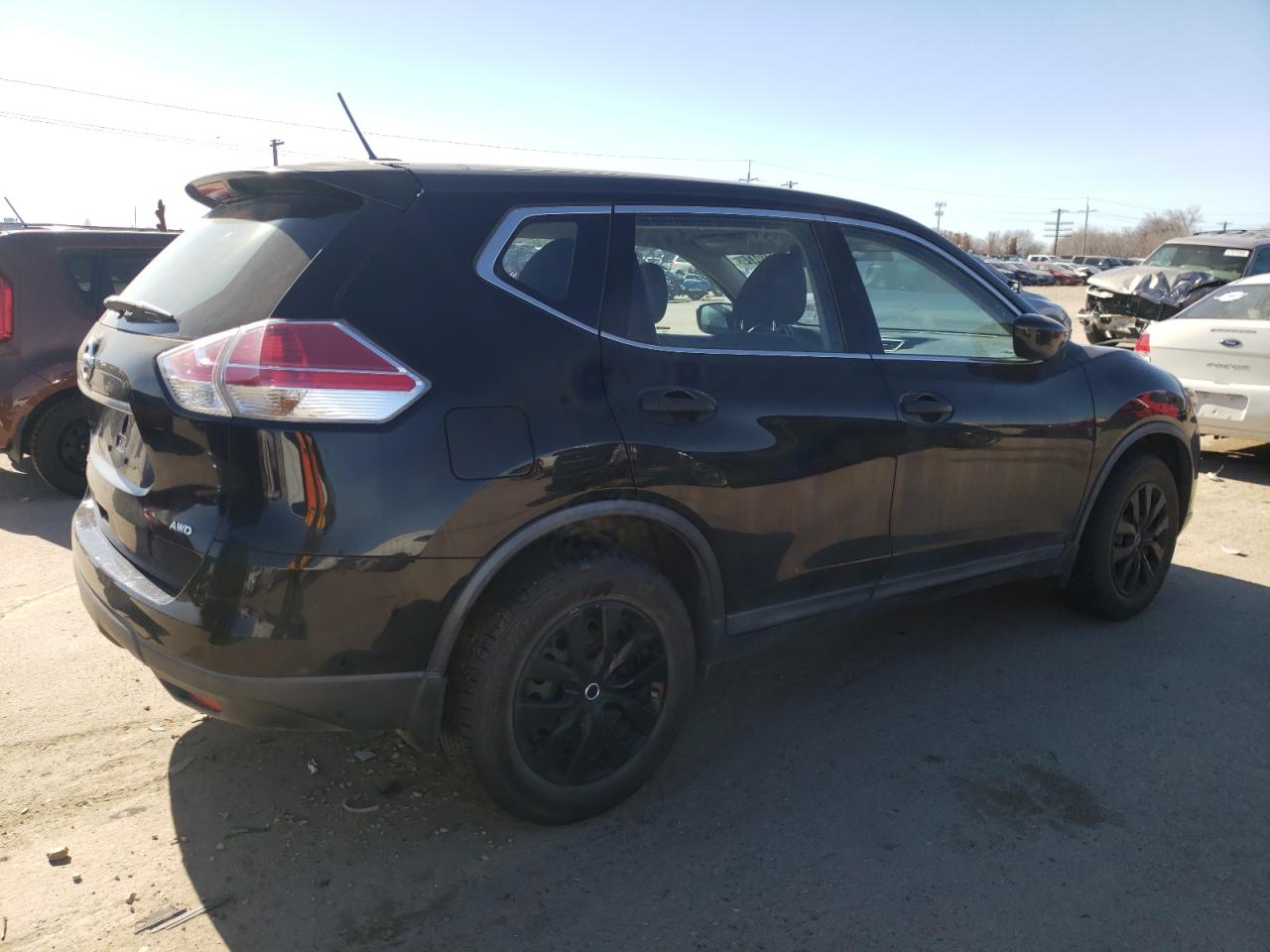 KNMAT2MV3GP737658 NISSAN ROGUE 2016