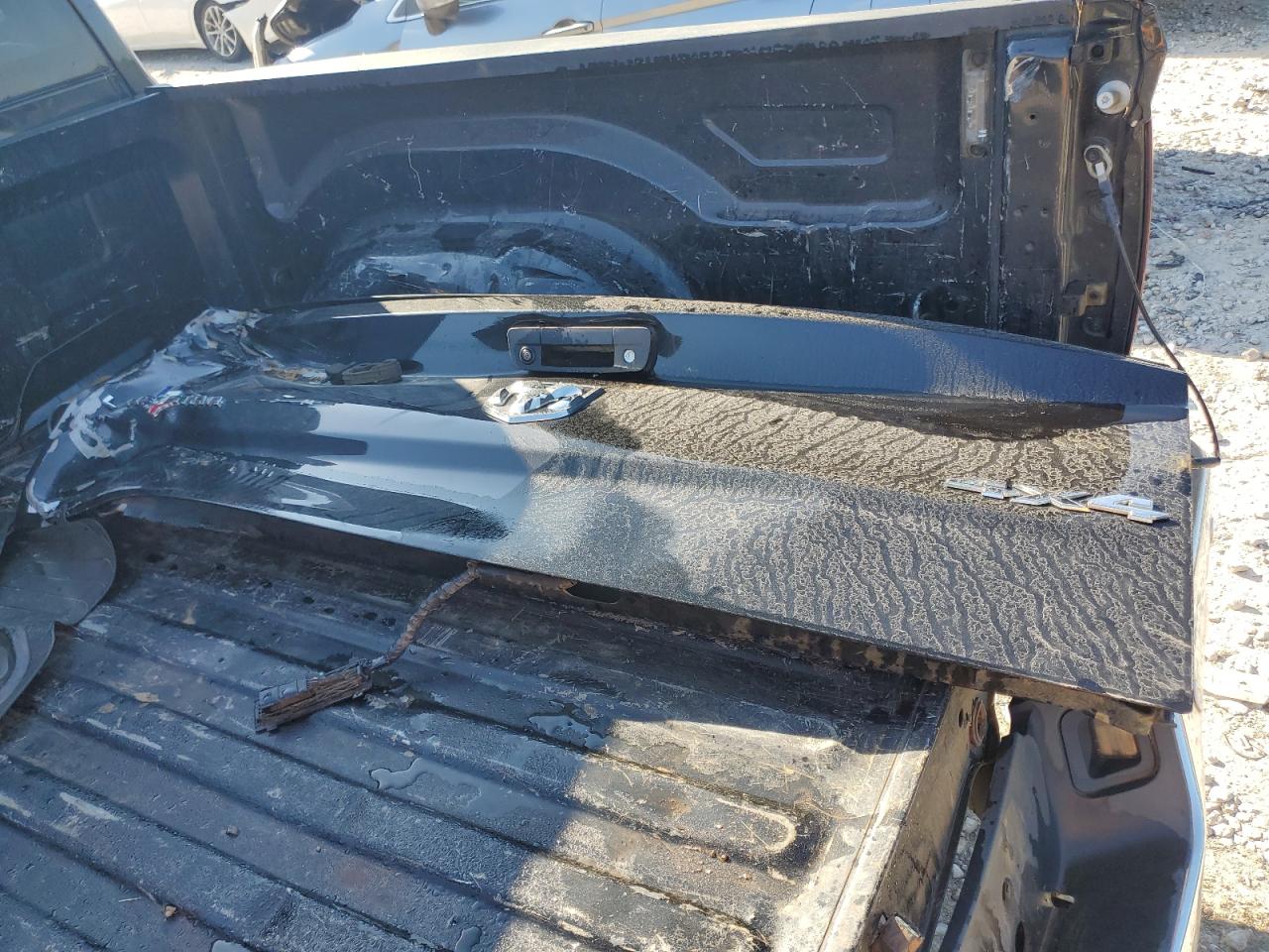 1C6RR7LT1GS373050 2016 Ram 1500 Slt