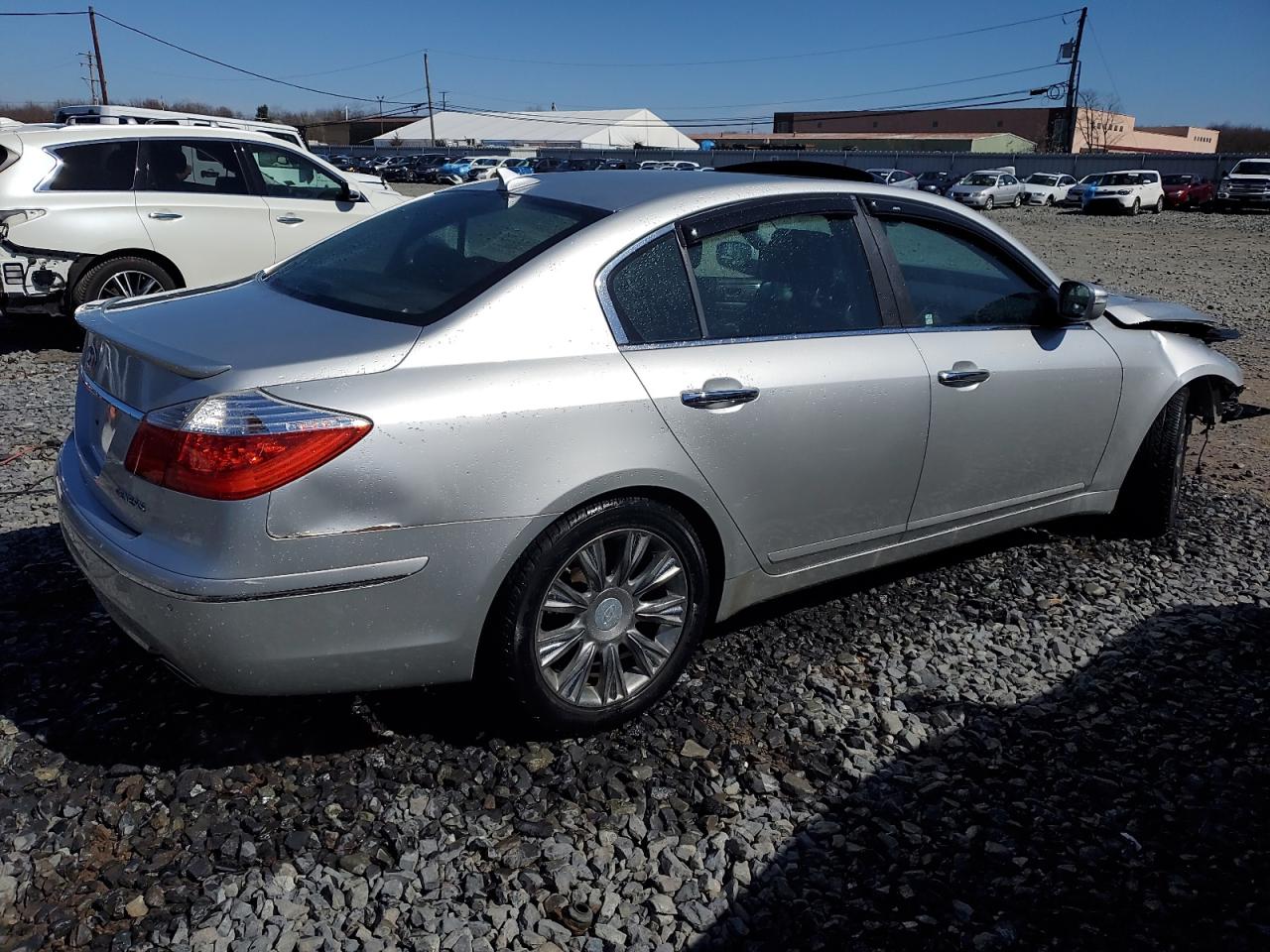 KMHGC4DE2AU077512 2010 Hyundai Genesis 3.8L