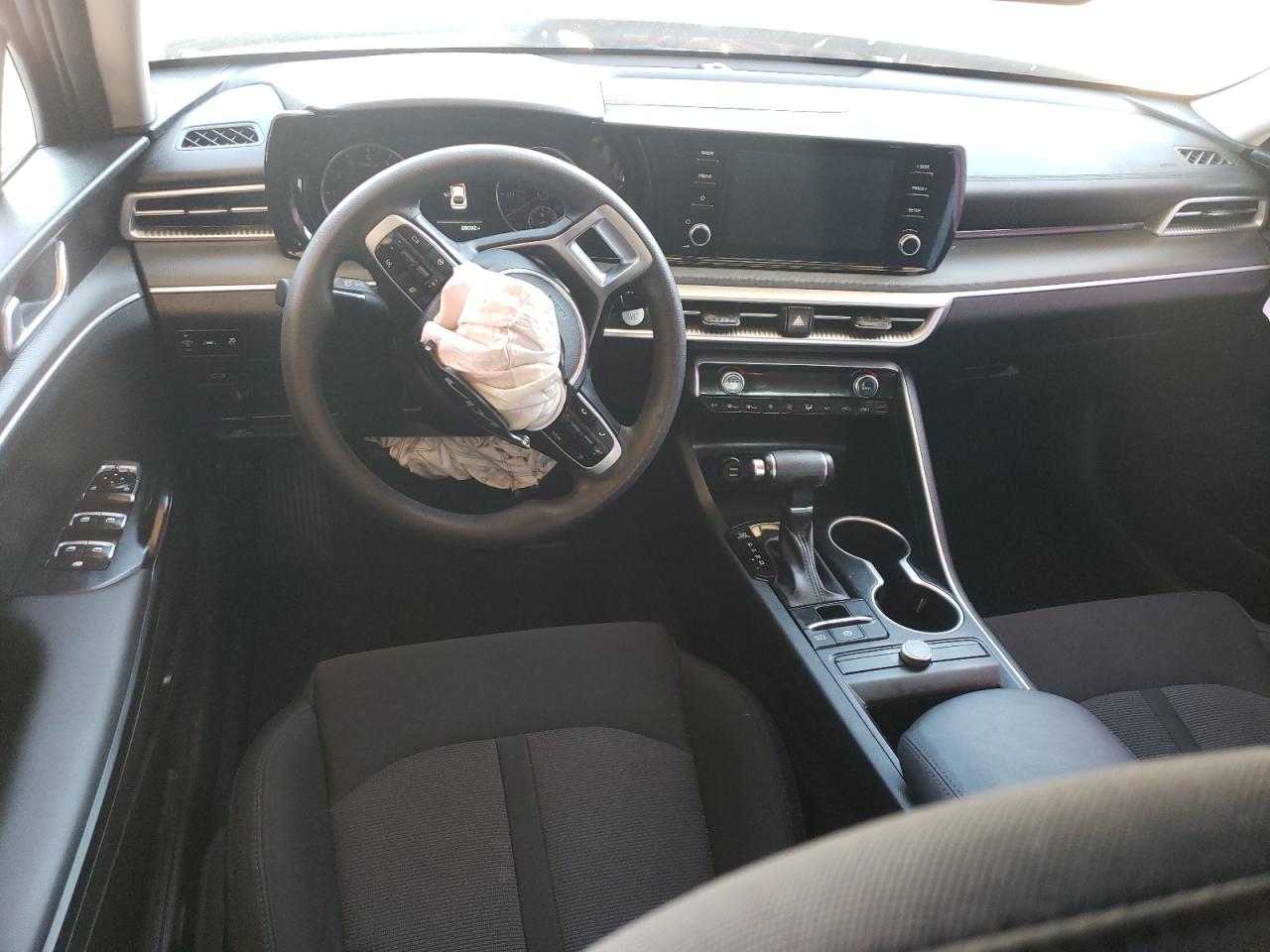 5XXG14J21PG194792 2023 Kia K5 Lxs