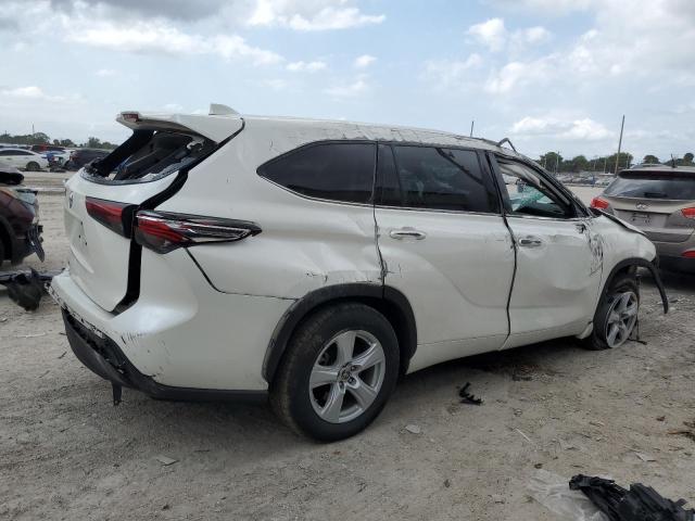 VIN 5TDCZRAH8MS520560 2021 Toyota Highlander, L no.3