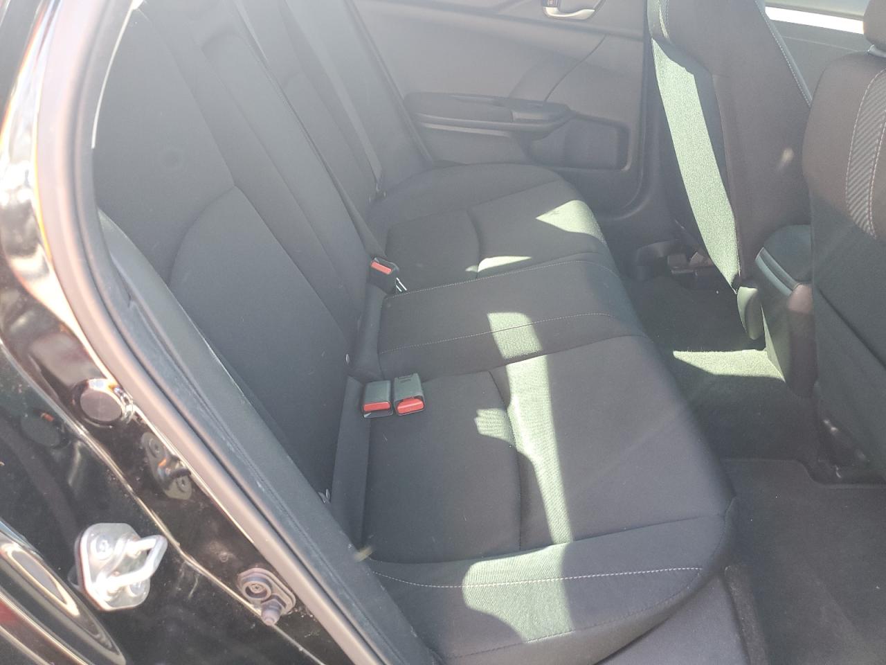 2HGFC2F76HH543217 HONDA CIVIC 2017