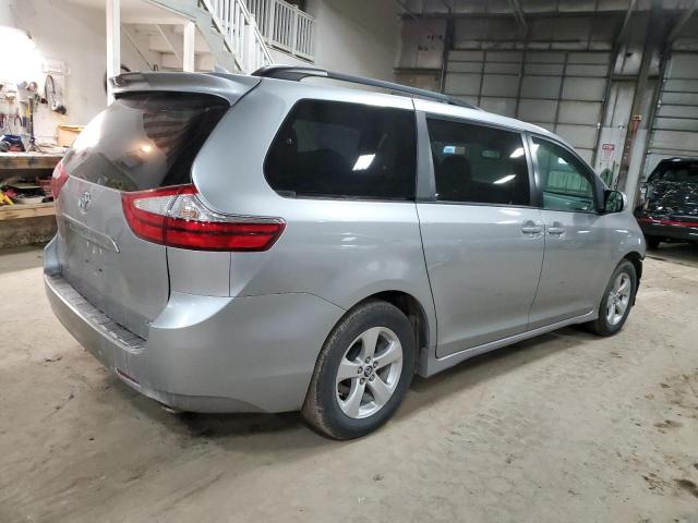 2018 Toyota Sienna Le VIN: 5TDKZ3DC3JS930381 Lot: 47047524