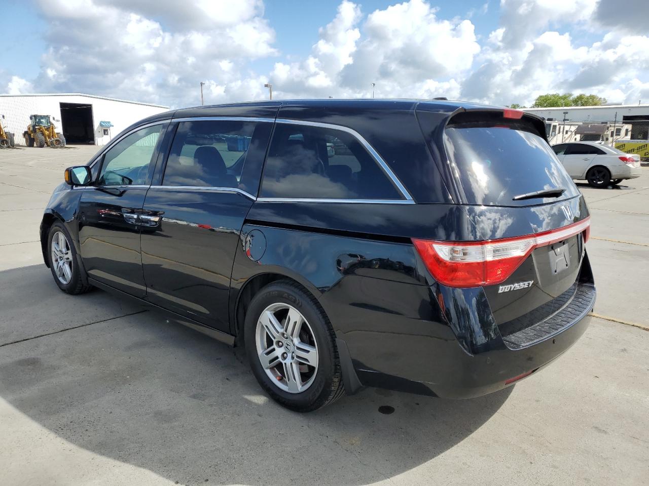 5FNRL5H94BB033733 2011 Honda Odyssey Touring