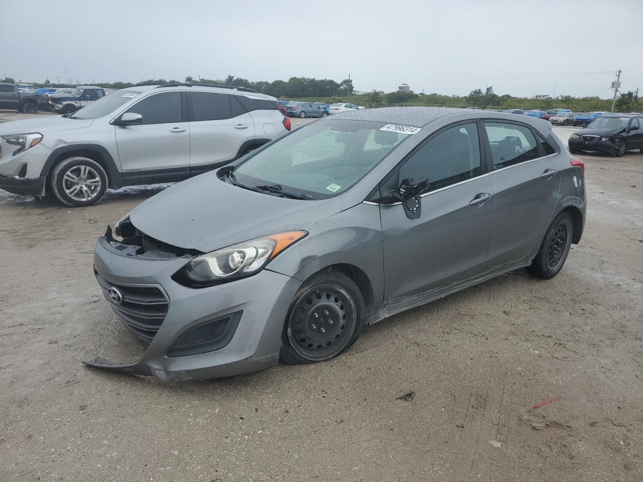 KMHD35LH8HU375738 2017 Hyundai Elantra Gt