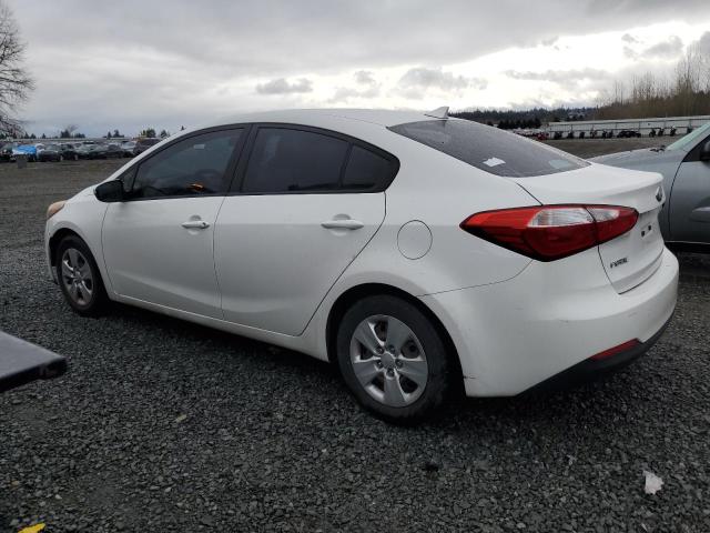 Lot #2420900348 2016 KIA FORTE LX salvage car