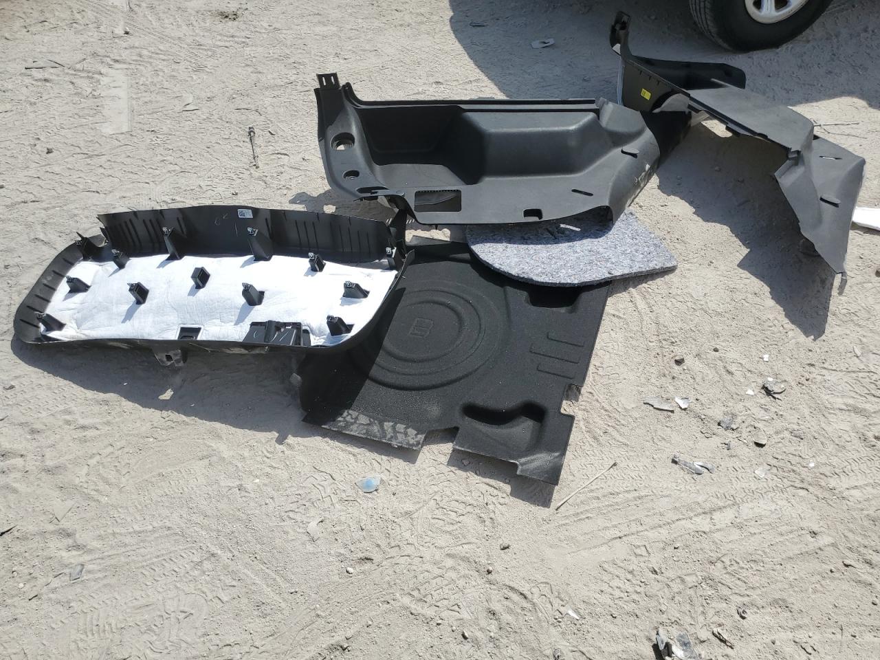 3GNAXTEV7LS720423 CHEVROLET EQUINOX 2020