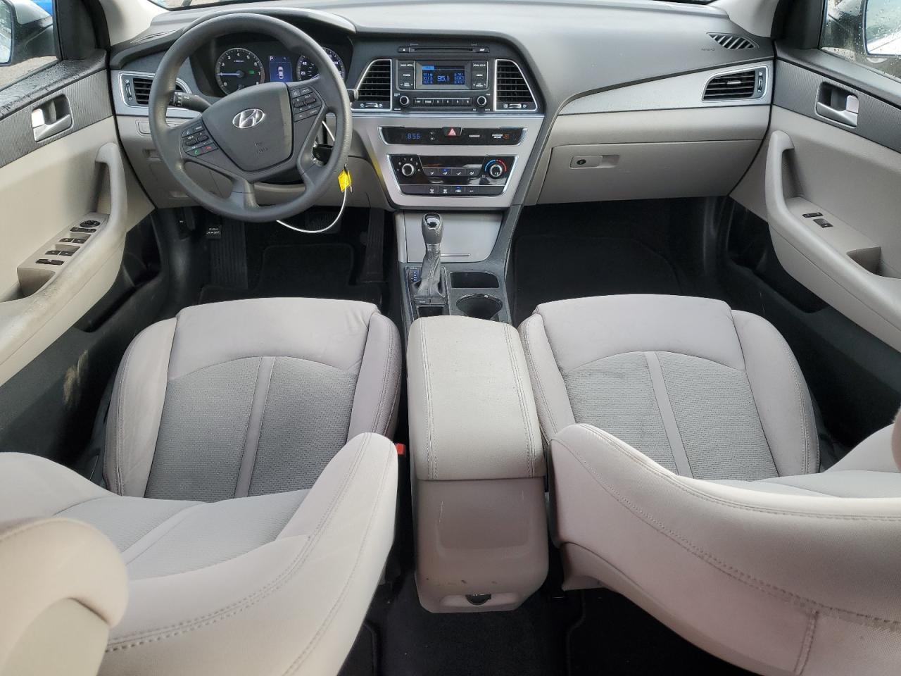 5NPE24AF3FH118677 2015 Hyundai Sonata Se