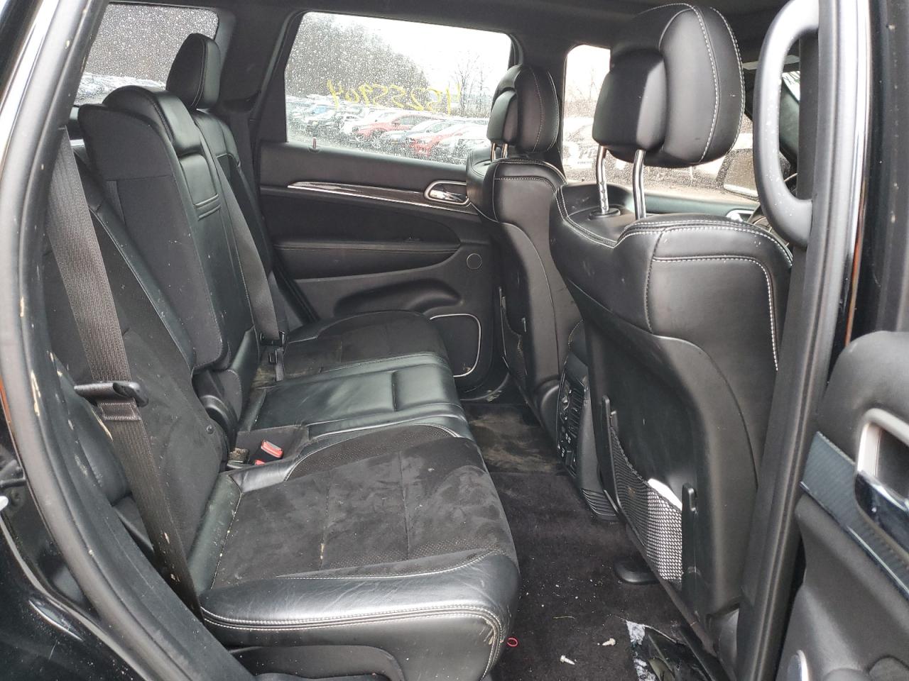 1C4RJFDJXHC630726 2017 Jeep Grand Cherokee Srt-8