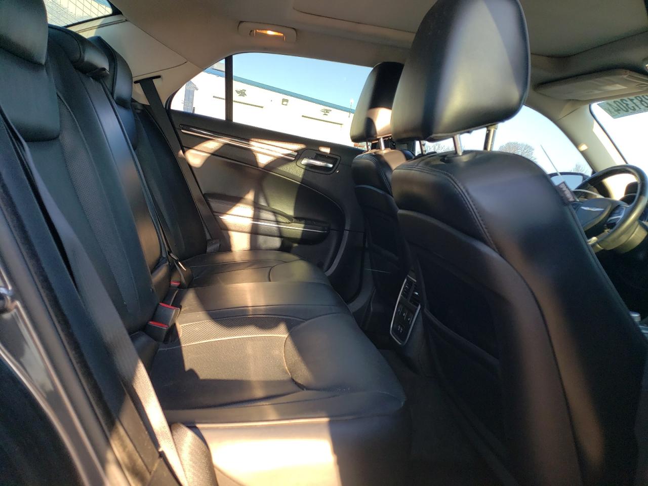 2C3CCAEG7FH780748 2015 Chrysler 300C