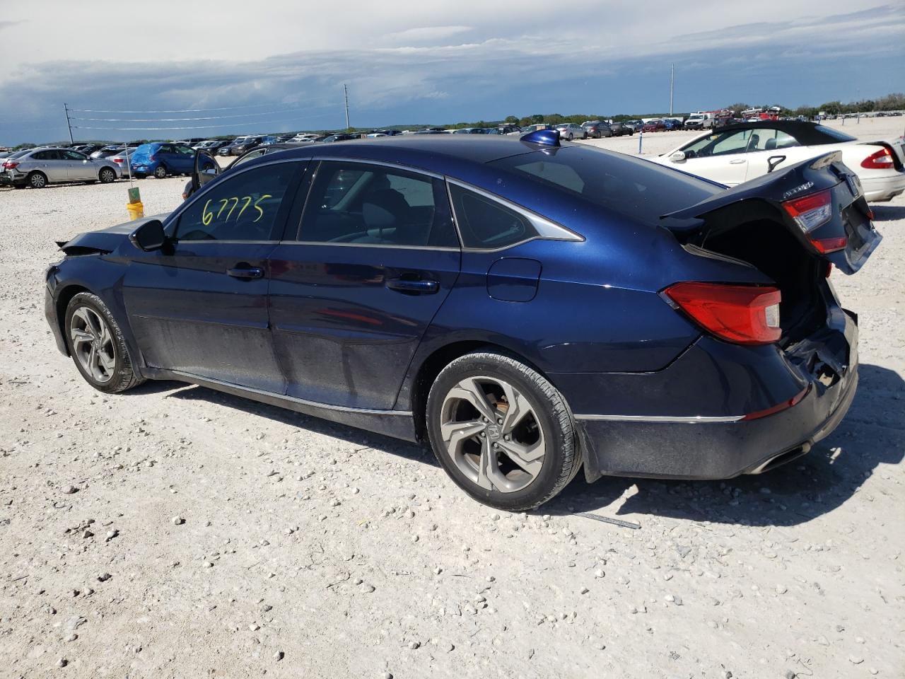 1HGCV2F67JA039543 HONDA ACCORD 2018