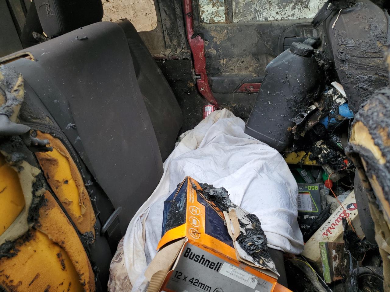 1C4HJWDG3DL518411 2013 Jeep Wrangler Unlimited Sport