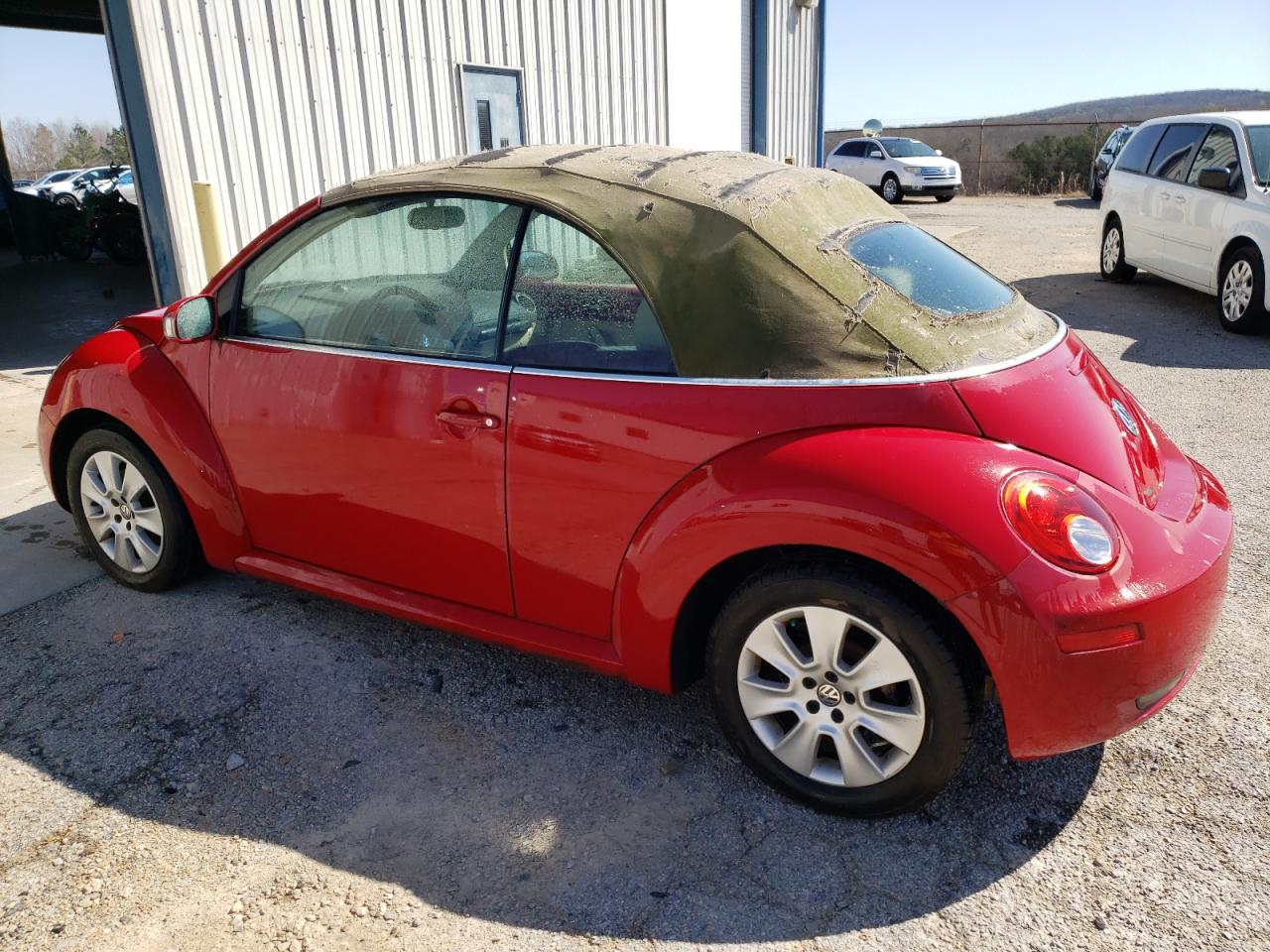 3VWPF31YX8M414590 2008 Volkswagen New Beetle Convertible S