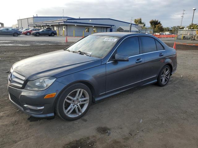 VIN WDDGF4HBXDA833336 2013 Mercedes-Benz C-Class, 250 no.1