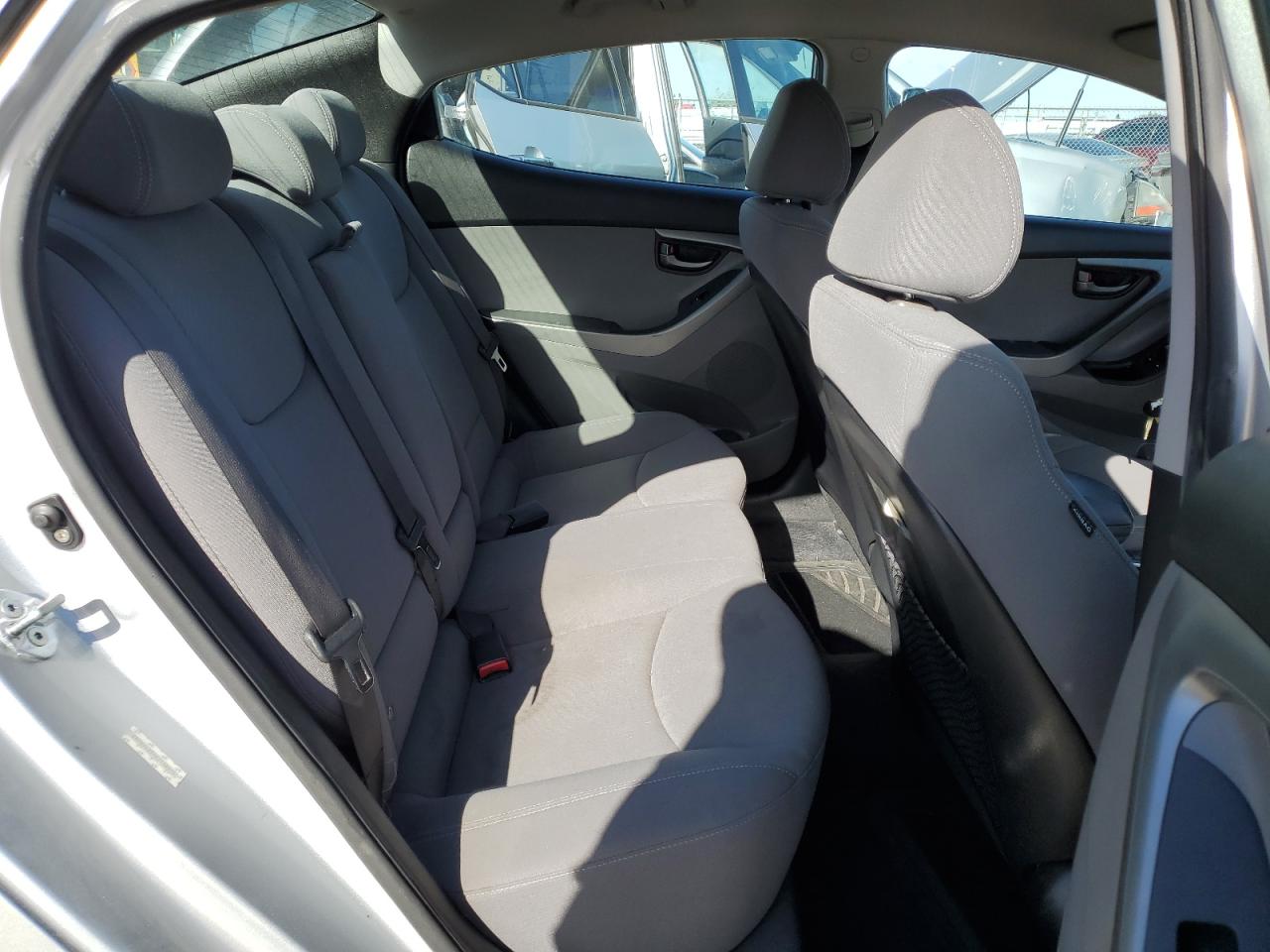 KMHDH4AE9EU138515 2014 Hyundai Elantra Se