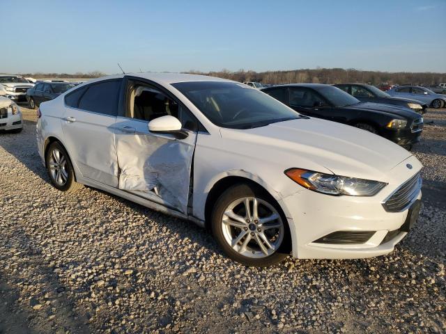 VIN 3FA6P0HD8JR240739 2018 Ford Fusion, SE no.4