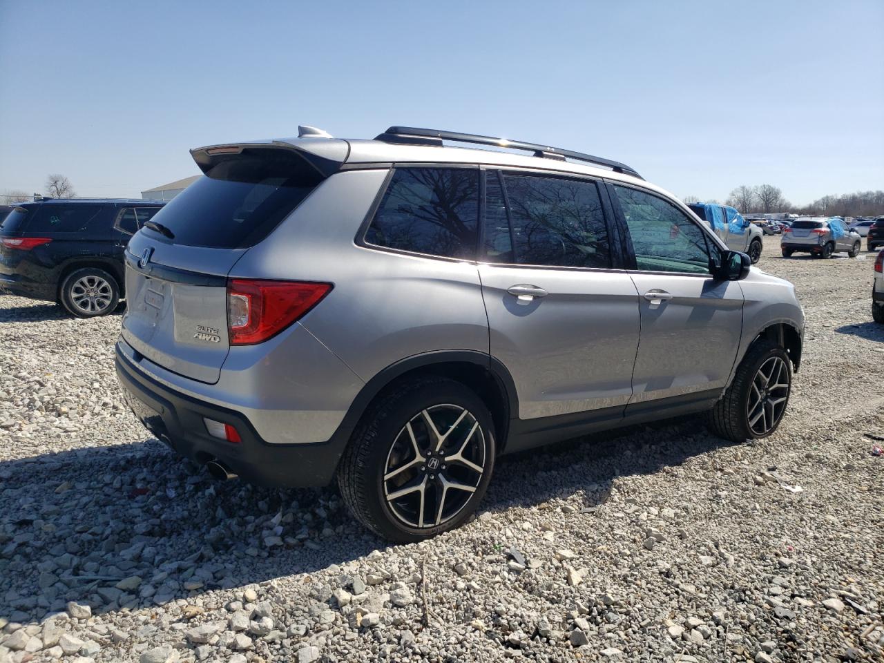 2019 Honda Passport Elite vin: 5FNYF8H06KB007642