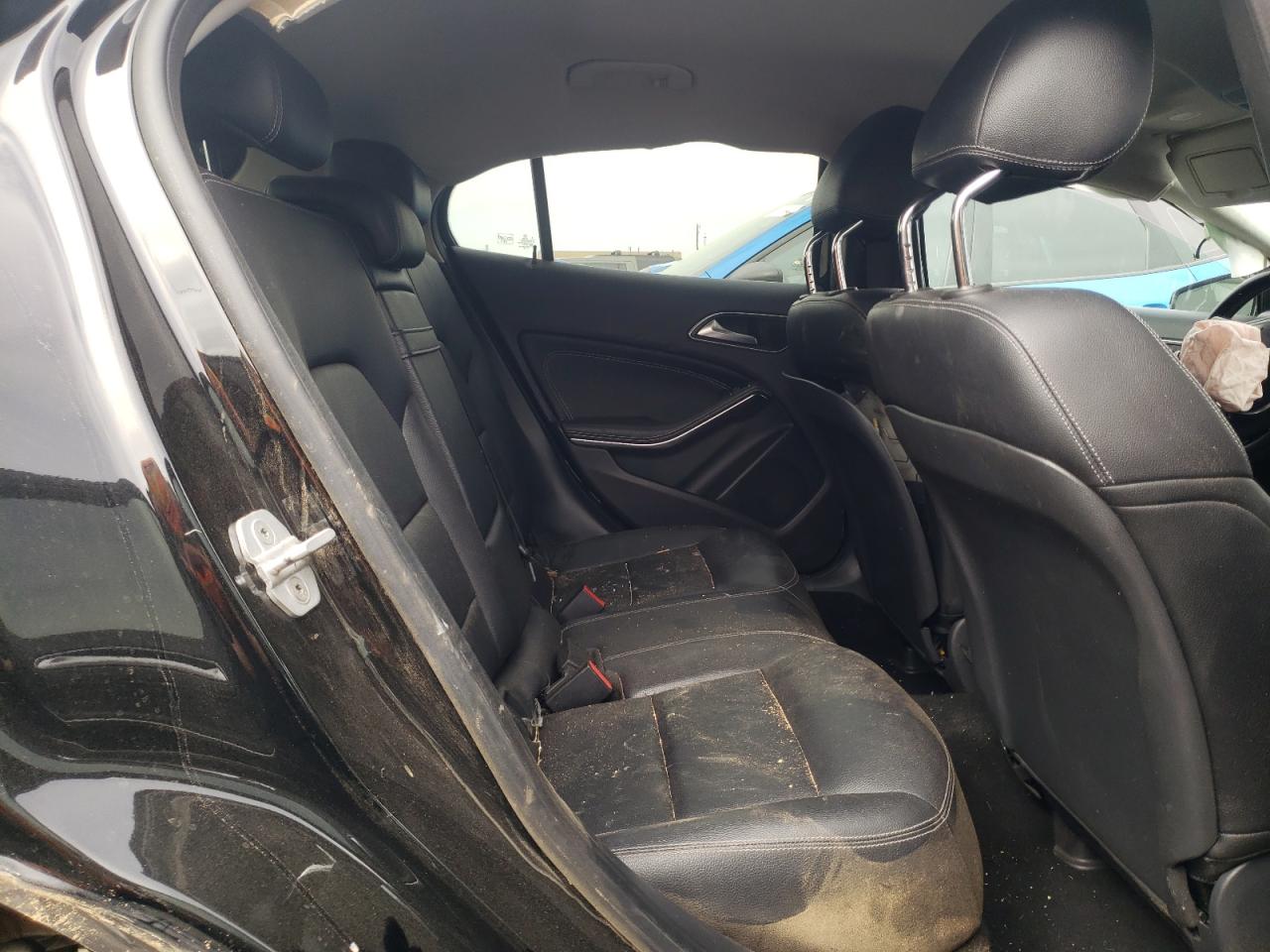 WDCTG4EB0FJ146812 2015 Mercedes-Benz Gla 250