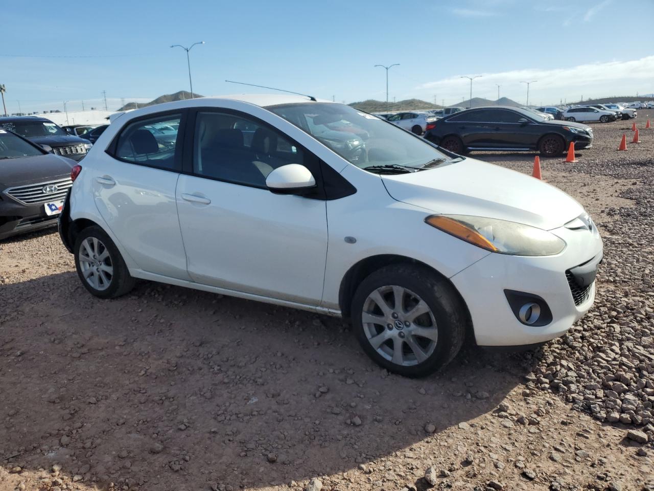 JM1DE1LYXD0158040 2013 Mazda Mazda2