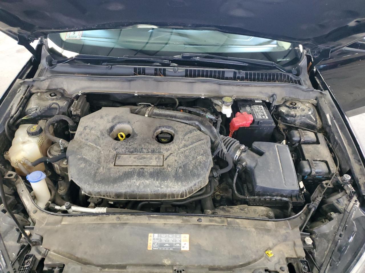 3FA6P0T99JR221247 2018 Ford Fusion Se