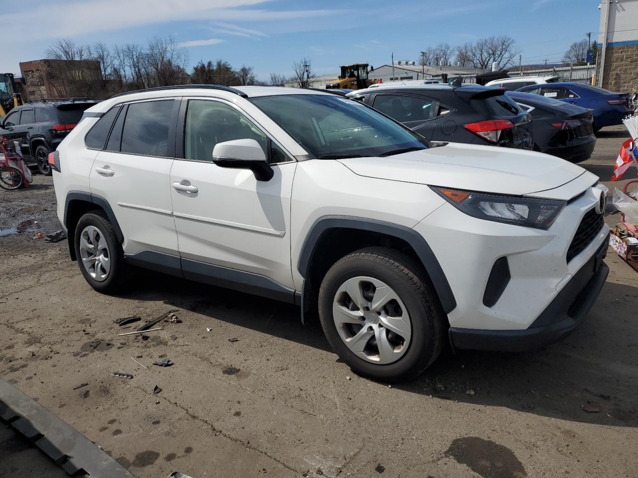 2019 Toyota Rav4 Le vin: JTMG1RFV9KD515383