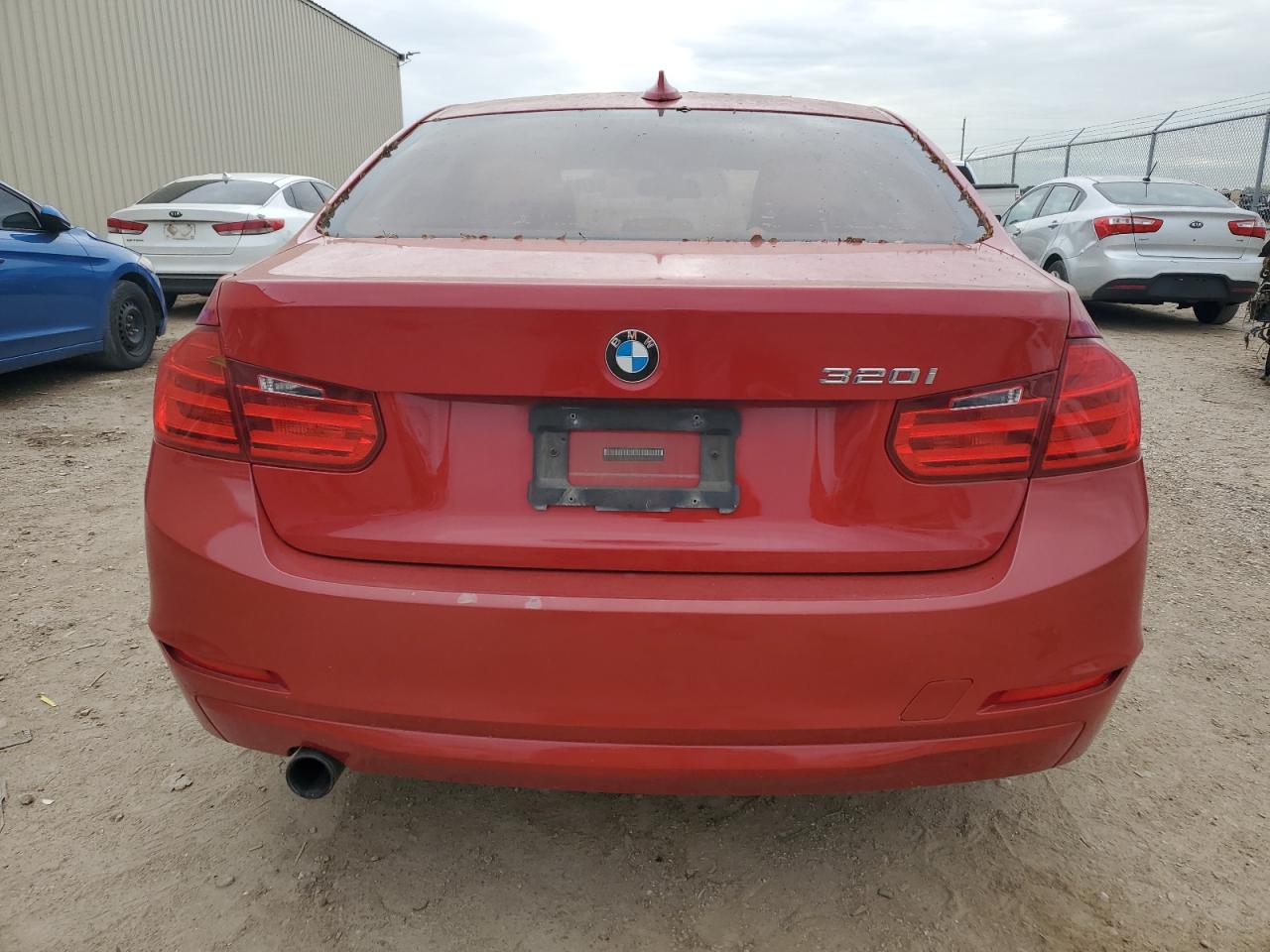 2014 BMW 320 I vin: WBA3B1G51ENN90487