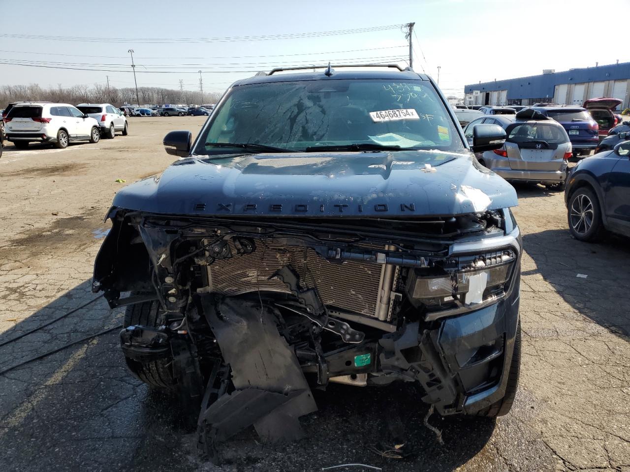Lot #2424910859 2022 FORD EXPEDITION