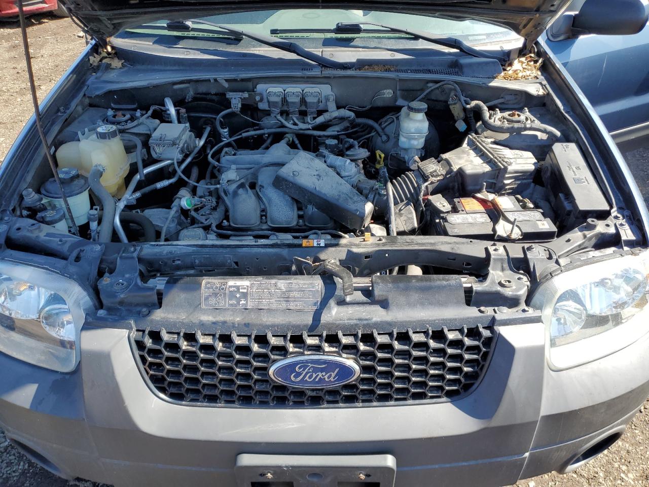 1FMCU931X5KA85057 2005 Ford Escape Xlt