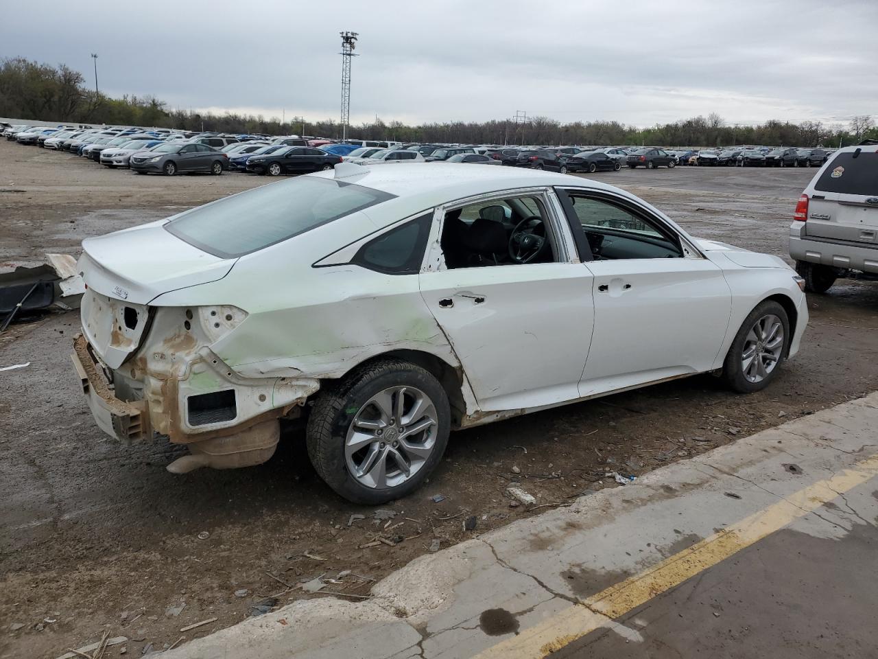 1HGCV1F12KA017580 HONDA ACCORD 2019