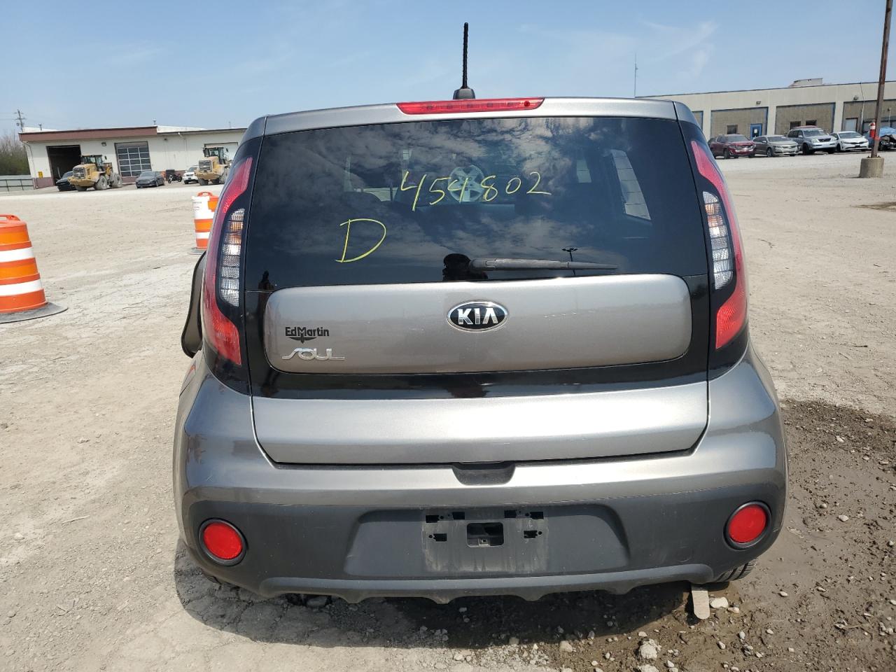 KNDJN2A27H7454802 2017 Kia Soul