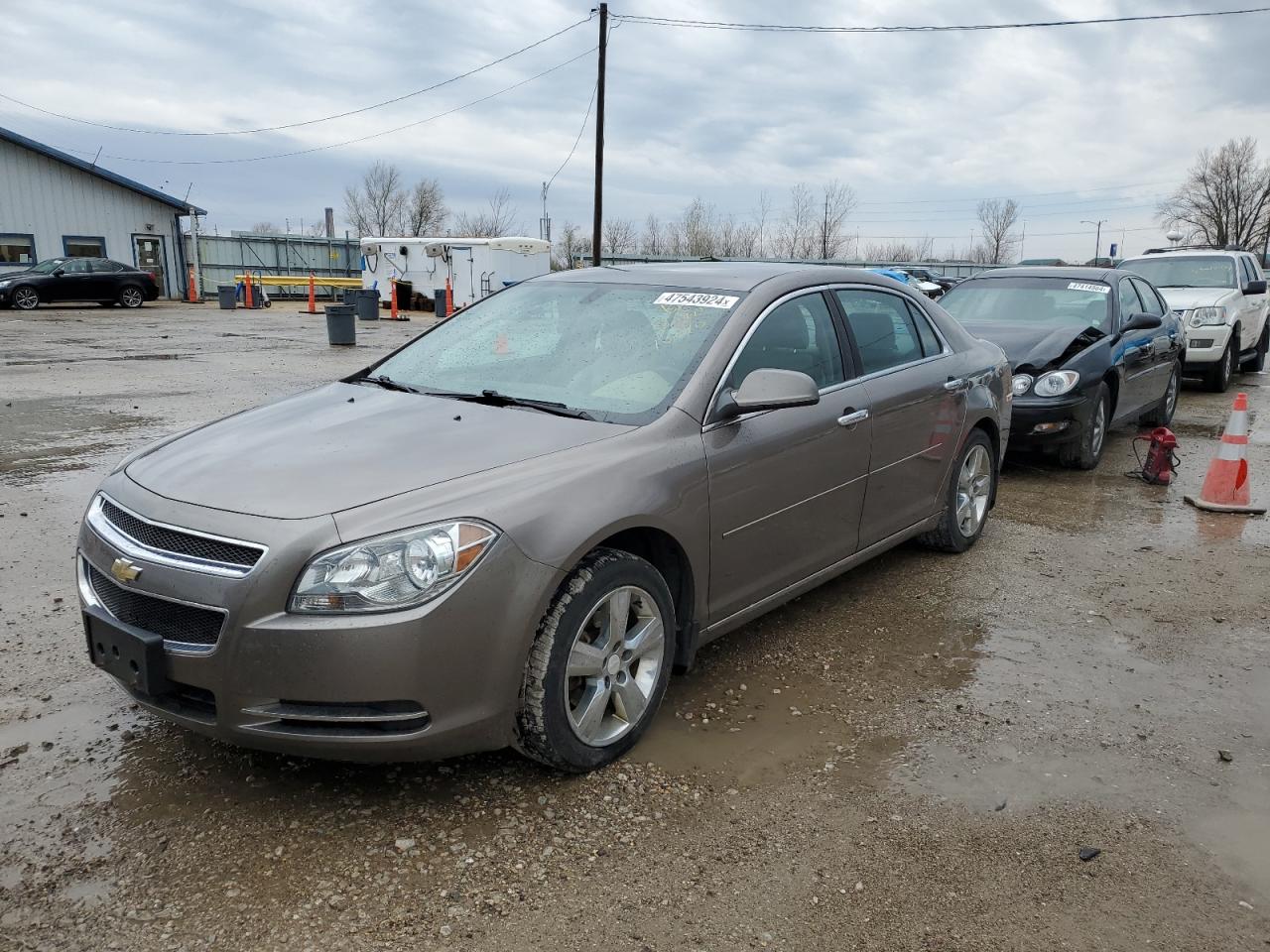 1G1ZD5E0XCF176470 2012 Chevrolet Malibu 2Lt